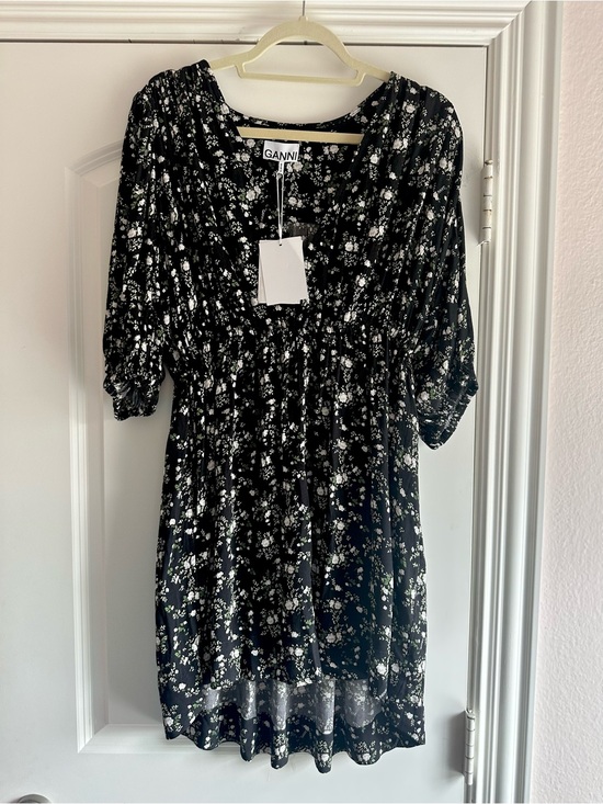 Ganni Dresses & Skirts - Ganni Black and White Floral Mini Dress